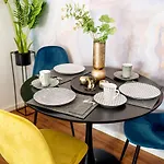 Premium Studio - 1 Min To Hbf